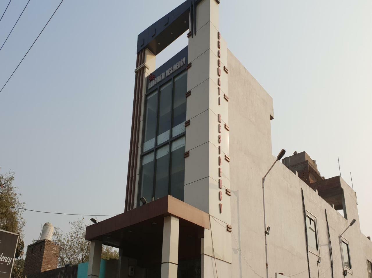 Oyo 27750 Bhagwati Residency Hotel Mirzapur Luaran gambar