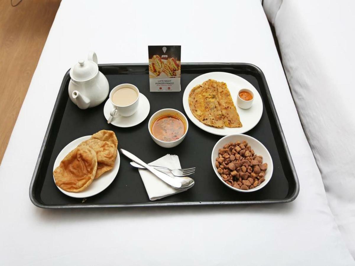 Oyo 27750 Bhagwati Residency Hotel Mirzapur Luaran gambar
